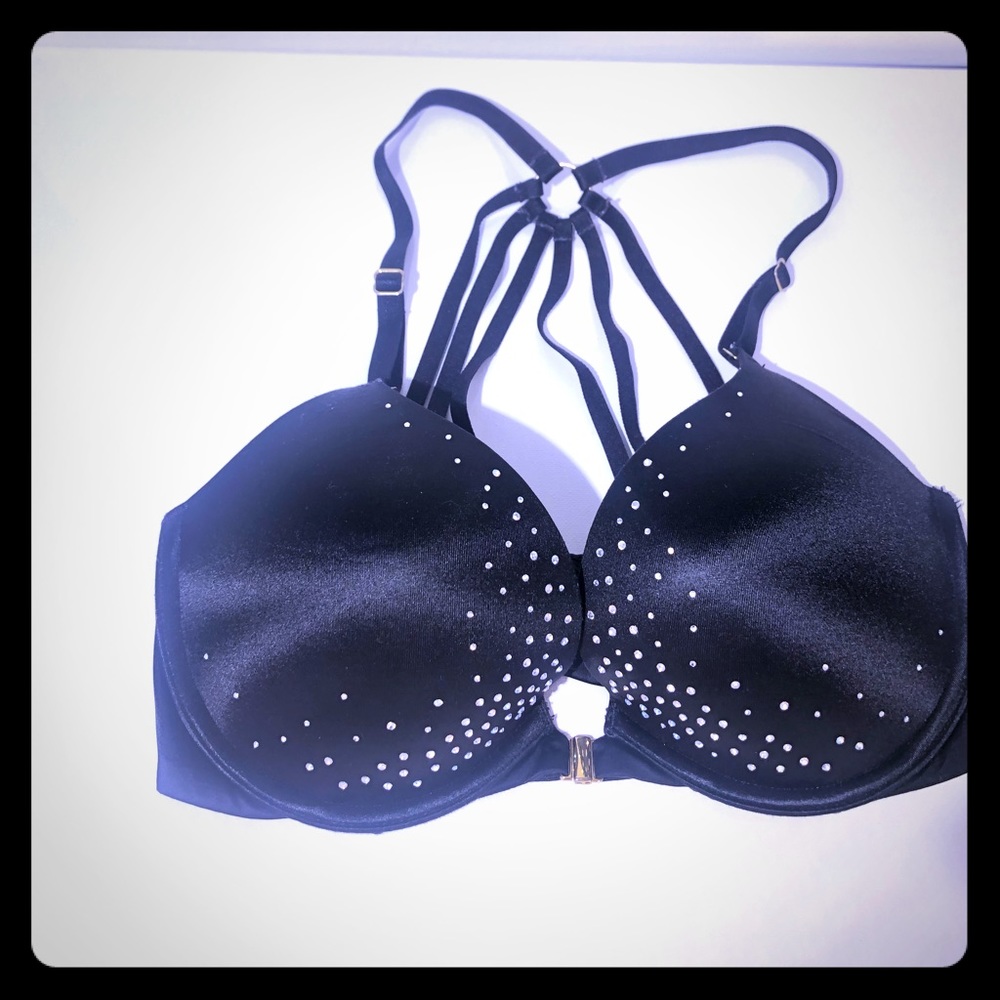 Victoria’s Secret Very Sexy Push Up Bra size 32D